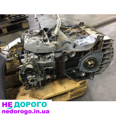 Голова двигуна Audi A4 B8 2012 2.0 TFSI, поршні Passat B6 2008 1.8 TSI, коленвал Tiguan 2015 2.0 TDI, поддон Passat B7 2014 2.0 TDI, блок двигуна Audi Q5 2016 3.0 TFSI.