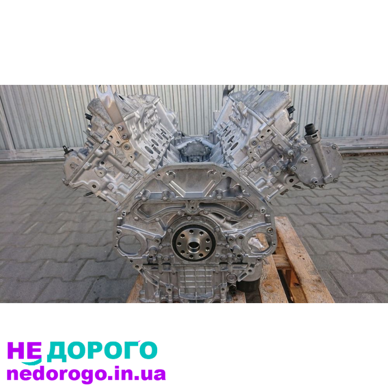 Двигун BMW S63B44A для X5M X6M E70 E71 2010 року, об'єм 4.4 л, бензин, потужність 555 к.с.
