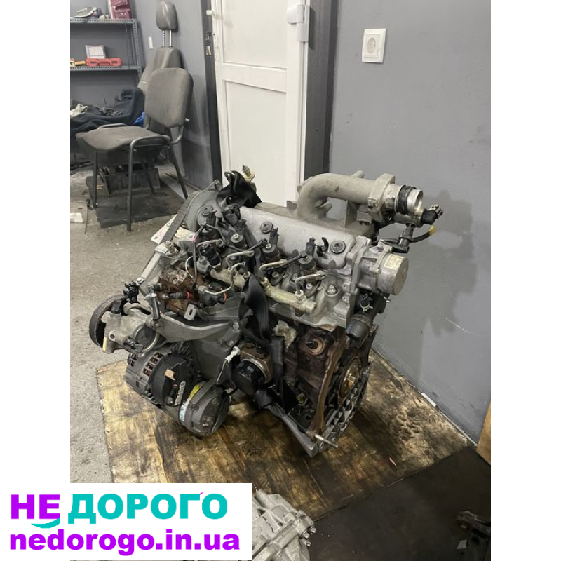 Двигун Renault Trafic 2.0 dCi 2015 2.0 л дизель. Opel Vivaro 1.6 CDTI 2017 1.6 л дизель. Hyundai H1 2.5 CRDi 2016 2.5 л дизель. Renault Master 2.3 dCi 2018 2.3 л дизель. Renault Megane 1.5 dCi 2019 1.5 л дизель.