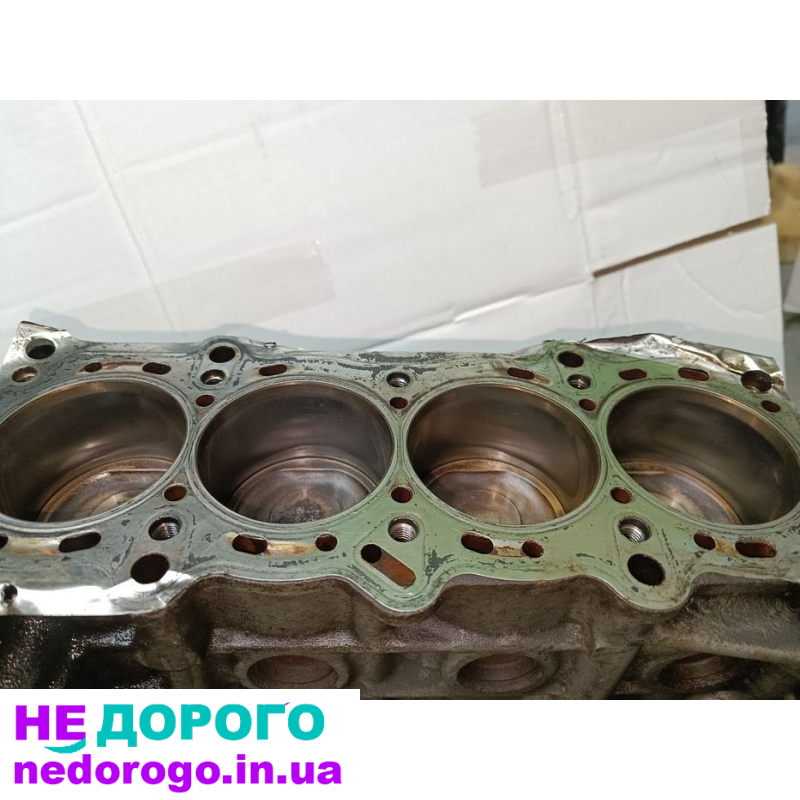Блок двигуна Opel X18XE1 1,8 2001 бензин Zafira Astra Vectra.