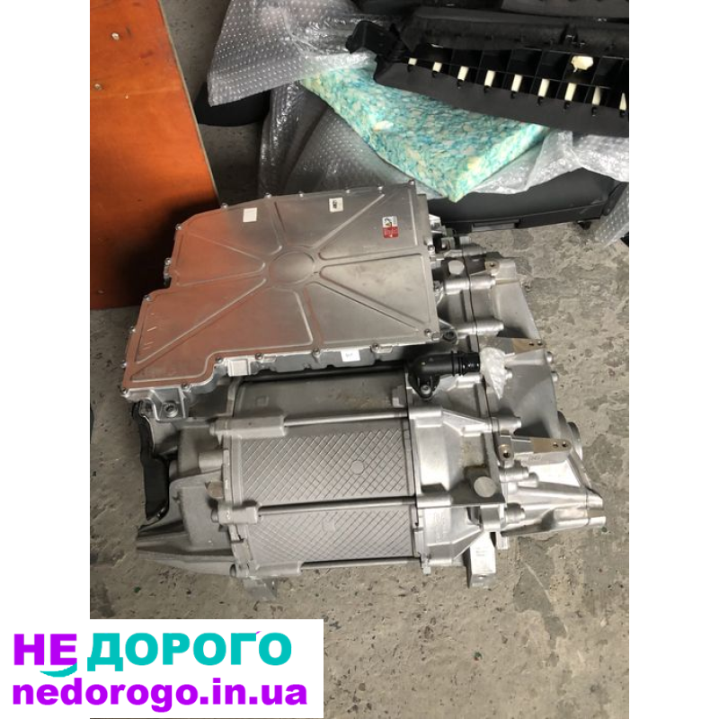 Двигун Volkswagen ID.4, 2021, 77 кВт, електроенергія. Двигун Audi Q4 e-tron, 2022, 82 кВт, електроенергія.