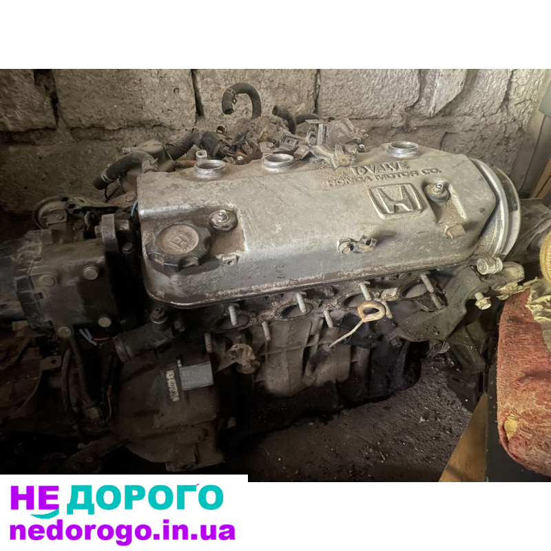 Двигун Honda D13B2, об'єм 1.3 л, встановлений на Honda Civic, випущений у 1992 році.