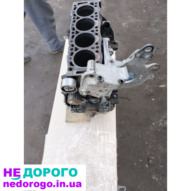 Колектор впускний Citroen Berlingo 1.9 DW8 1996 1.9 дизель. Форсунки Citroen Berlingo 1.9 DW8 1996 1.9 дизель. Поршні Citroen Berlingo 1.9 DW8 1996 1.9 дизель.