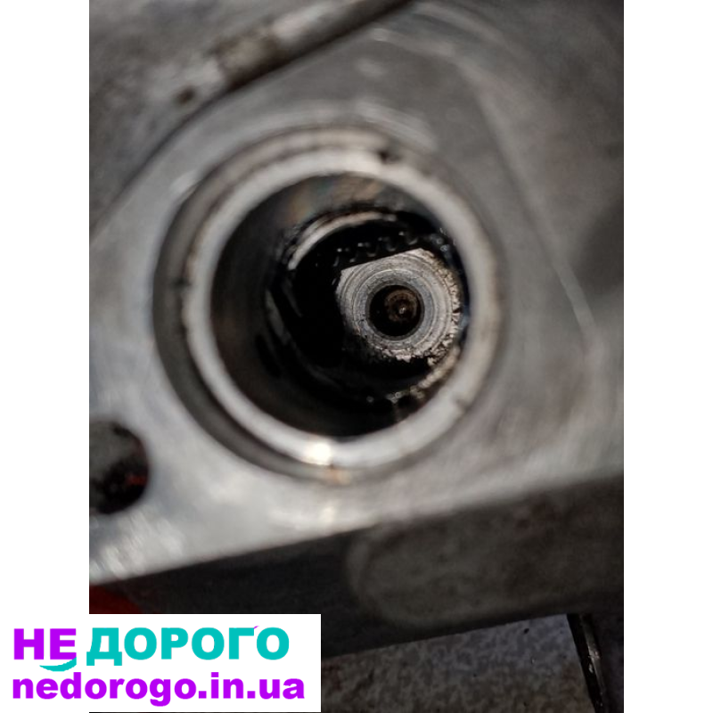 Двигун Honda Dio 27, чотиритактний, 24 куб.см, бензин, випущений в Україні.