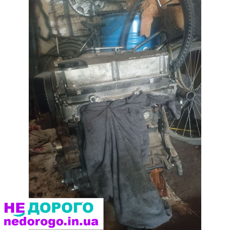 Двигун Mitsubishi 4G69, встановлений на моделях Galant, Grandis та Outlander, випущений у 2004 році. Об'єм двигуна - 2.4 літра, працює на бензині.