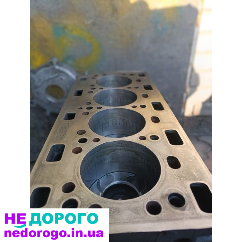 Двигун G9U 630, Мотор низ пеньок, Мастер Трафік 2.5, 2006 рік, дизель, 2.5 л.