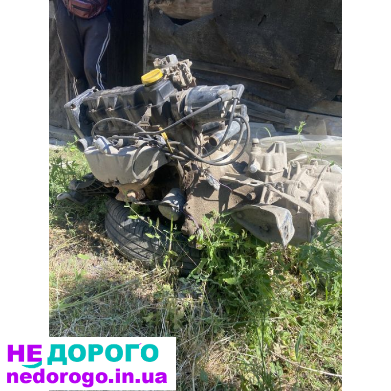 Двигун Opel Vectra 1.6 бензин карбюраторний, 1990 рік, об'єм 1.6 л.