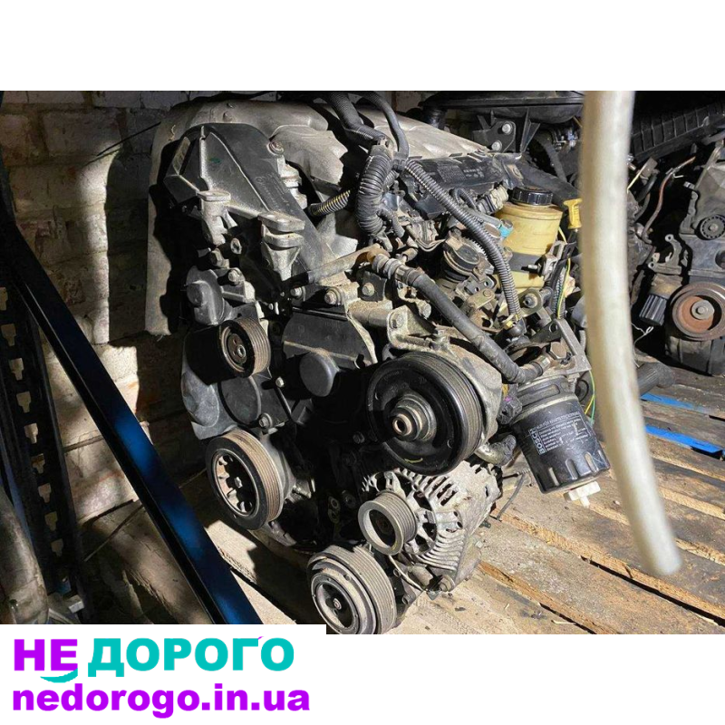 Двигун Renault 2.2 tdi G8T 716, 760, випущений для Espace Laguna Safran. Об'єм - 2.2 л, паливо - дизель.