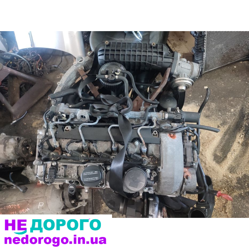 Двигун OM611 2.2 CDI для Mercedes Sprinter та E-Class, випущений в Україні. Об'єм 2.2 л, дизельне паливо.