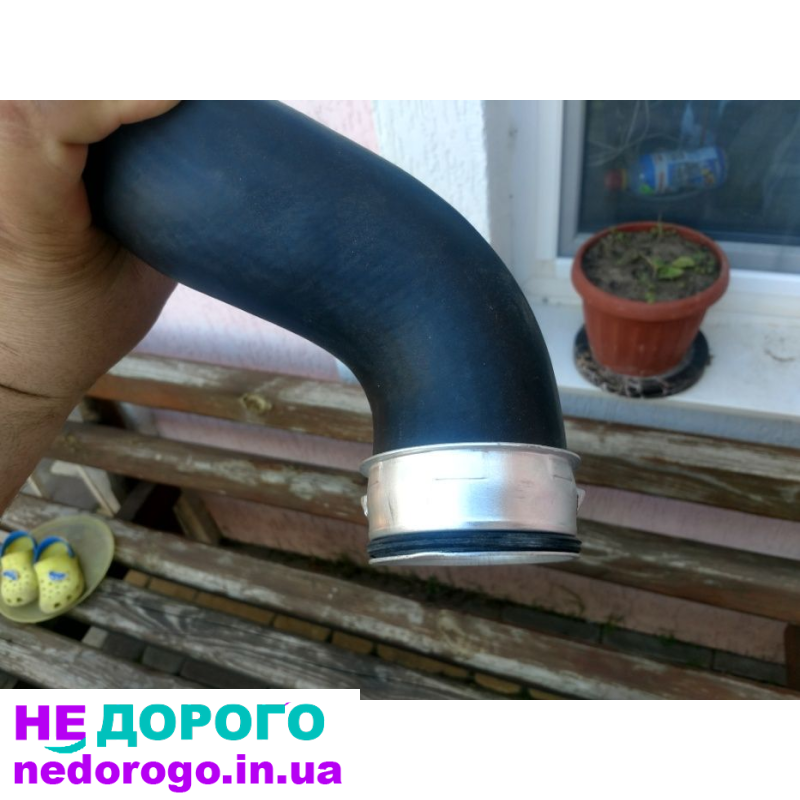 Патрубок інтеркулера Mercedes Vito 638 611 639 646, 2000-2014, 2.2-3.0 л дизель.