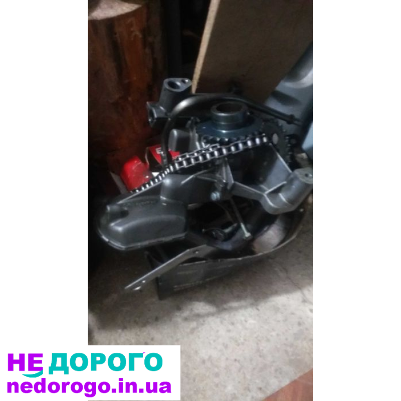 Двигун DW8 для Peugeot, Citroen, Fiat. Модель A8A, рік випуску невідомий. Об'єм двигуна - 1.9 літра, паливо - дизель.