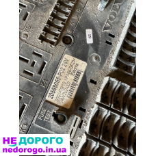 Предохранительная коробка для автомобіля, модель A123, 2015 рік, об'єм двигуна 2.0 л, паливо бензин.
