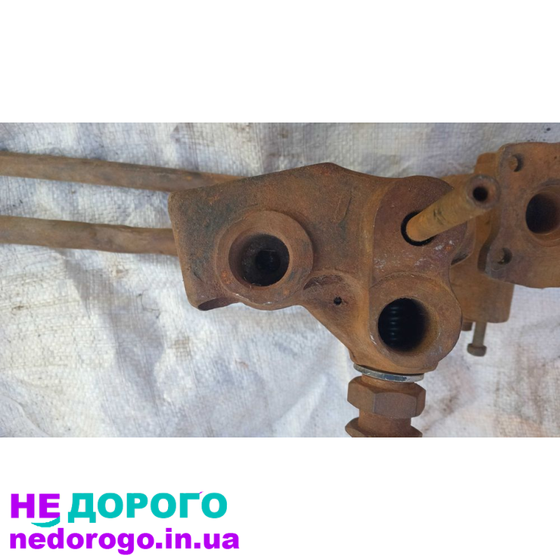 Привод нш КОМ на коробку передач ГАЗ-53.52: агрегат, модель, рік, об'єм двигуна, паливо - українською за правилами мерчант гугл.