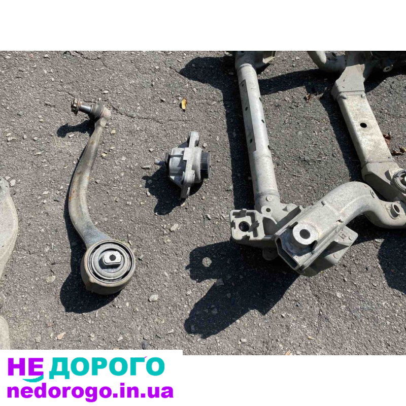 Продам АКПП для Range Rover L405левую цапфу с подшипником,  рычаг
