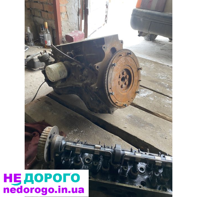 Блок двигуна Ford Sierra 2.0 л 1989 рік бензин