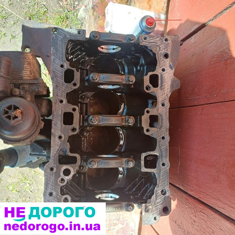 Блок циліндрів Рено Трафік 2,0 M9R 2015 2,0 л дизель.