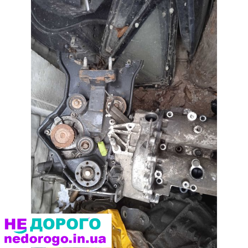 Двигун Шевролет Такума 2,0 бензин 2004 рік, об'єм 2,0 л. У відмінному стані, працює без нарікань. Доступні всі запчастини.