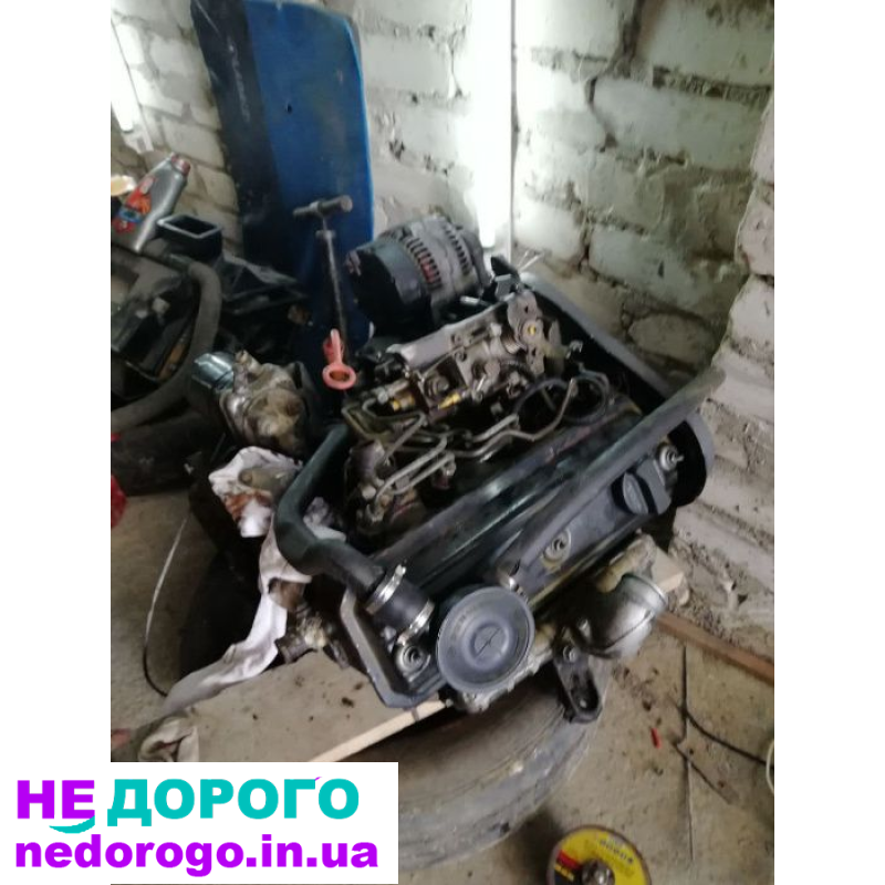 Двигун Volkswagen T3 1.9 дизель, 1.6 коробка, 4х ступка, об'єм 1.9 л, рік випуску невідомий.