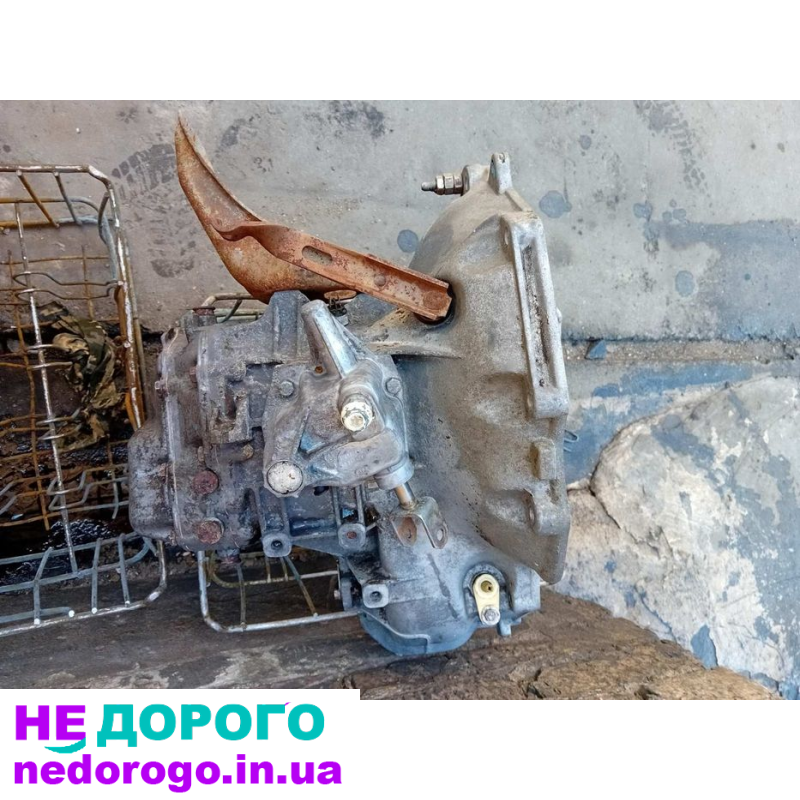 Продам коробку 5 ступка опель  кадєт,аскона 1.6