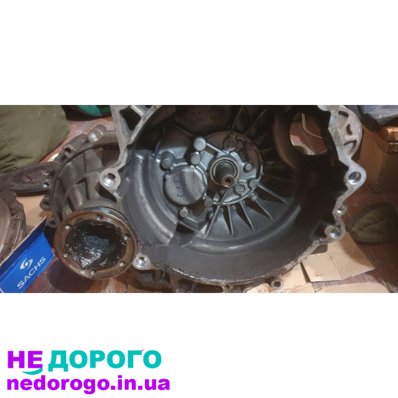 Коробка передач Volkswagen Golf 4, 2002 рік, 1.6 л, бензин.