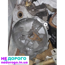 продам коробку мехника  гидро выжим  на пежо 605 3 л 12 кл  договорная