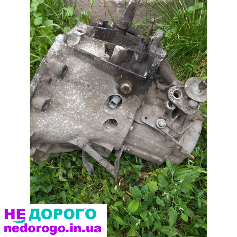 Продам коробку Пежо партнер.