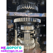 КПП до МТЗ, б/у, з Т70, у гарному стані. Назва: КПП МТЗ, модель: не вказано, рік: не вказано, об'єм двигуна: не вказано, паливо: не вказано. За деталями телефонуйте.