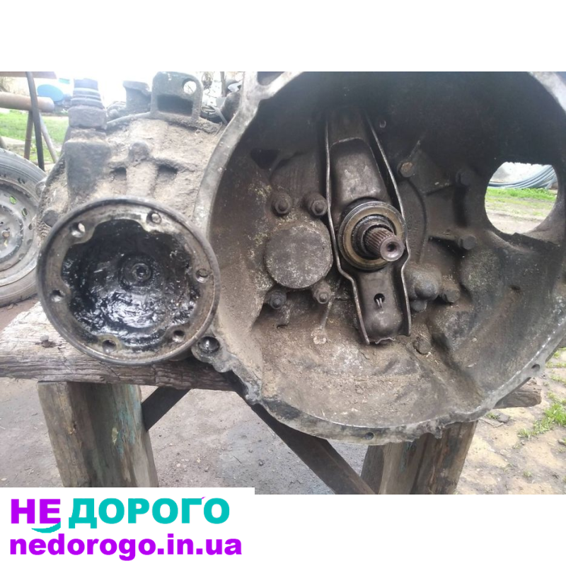 КПП Volkswagen Golf 3 1.9 D, відмінний стан, рік випуску, об'єм двигуна 1.9 л, дизель.
