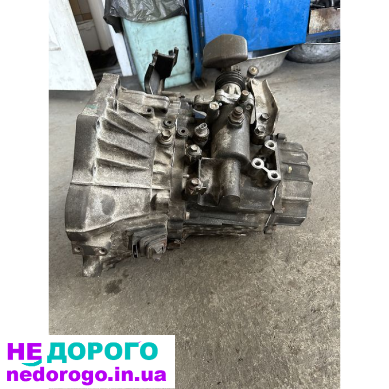 КПП на Toyota Verso 2004, 2.0 л, бензин.