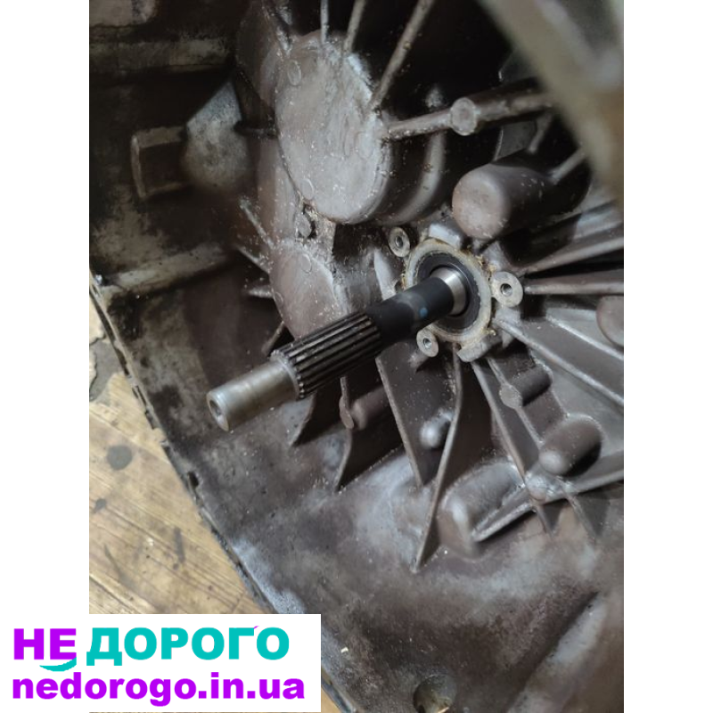 КПП Nissan Primastar 1.9, 2005, 1.9 л дизель.