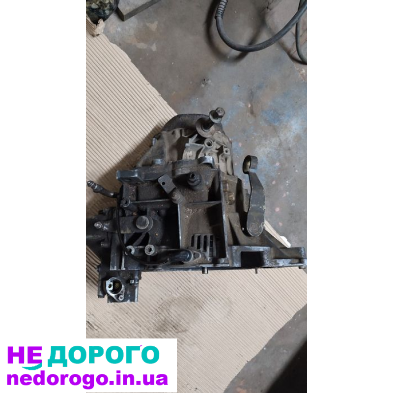 Продам КПП Пежо  б.в