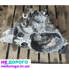 Механічна коробка передач 5-ст Mitsubishi Lancer 9 1.6b 2005 1.6 л бензин.