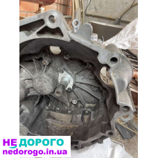 Продам механическую коробку переключения передач Volkswagen Golf 5