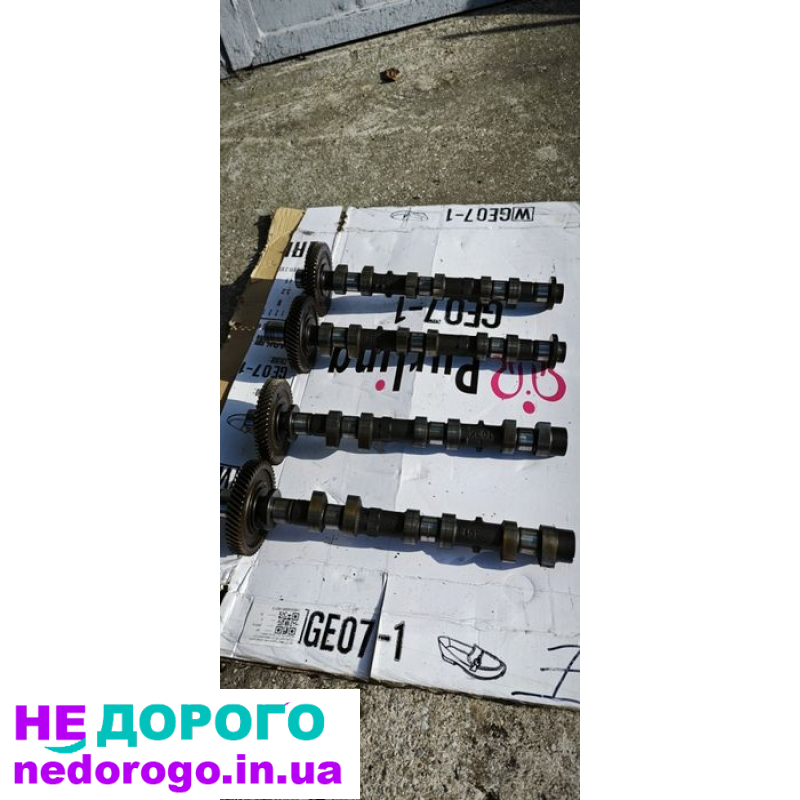 Продам мотор по запчастям kf 2.0v6