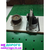 Продам опори двигуна трафік ,віваро,прімастарз01-14років