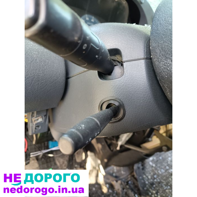 Продам по запчастинах пежо експерт