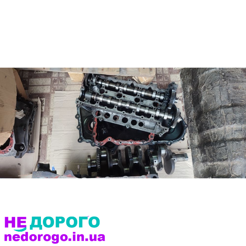 Двигун Opel Vivaro 2.0 дизель 2007 р. на запчастини.