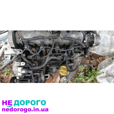 Двигун Opel Vivaro, 2.0 л, дизель, 2015 р. в. В наявності блок циліндрів, колінвал, поршні, головка блоку, турбіна.