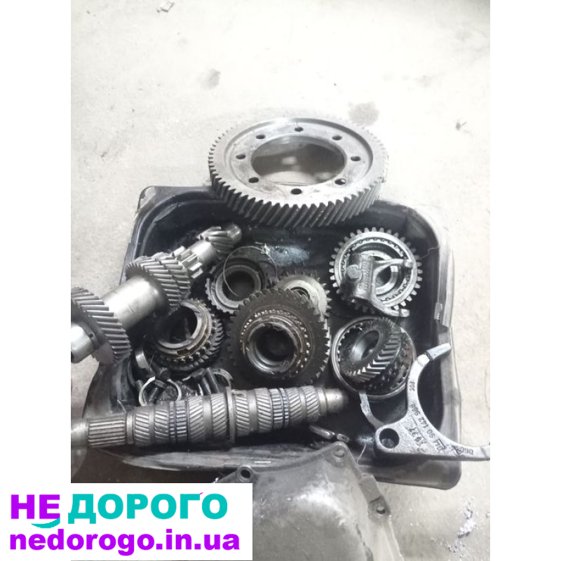 Разбираю пару коробок передач Опель кадет вектра аскона