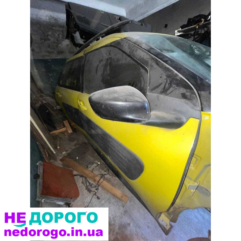 Двигун Citroen C4 Cactus 2017, 1.2 л бензин. Трансмісія: механічна. Стан: відмінний. Доступність запчастин.
