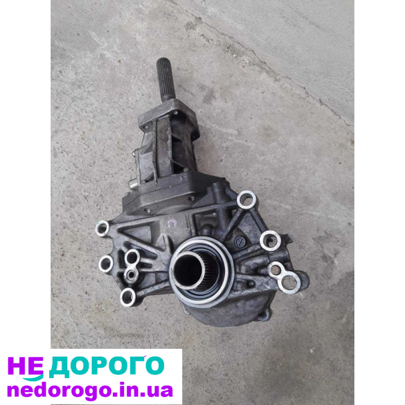 Раздаточна коробка Mitsubishi Outlander, Citroen C-Crosser 3200A067: Агрегат - раздаточная коробка, модель - 3200A067, рік випуску - не вказано, об'єм двигуна - 2.0 л, паливо - бензин.