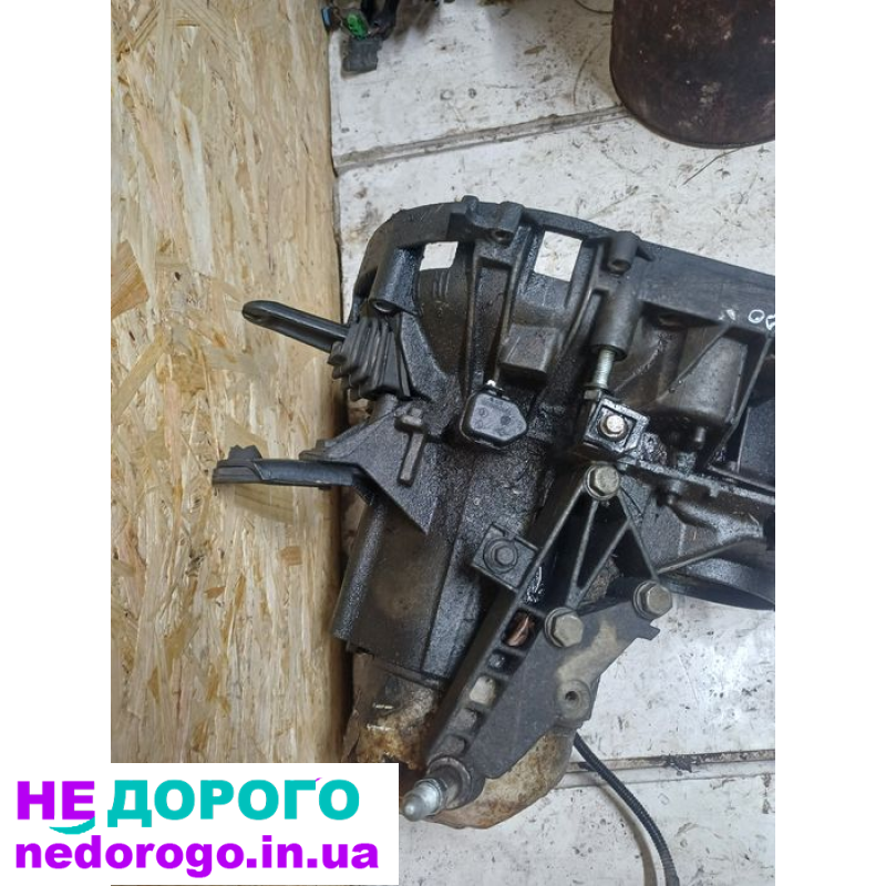 Renault Kangoo 1.9 D простий дизель коробка передач МКПП