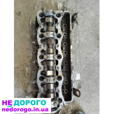 Розібраний мотор рено мастєр 2.5 д