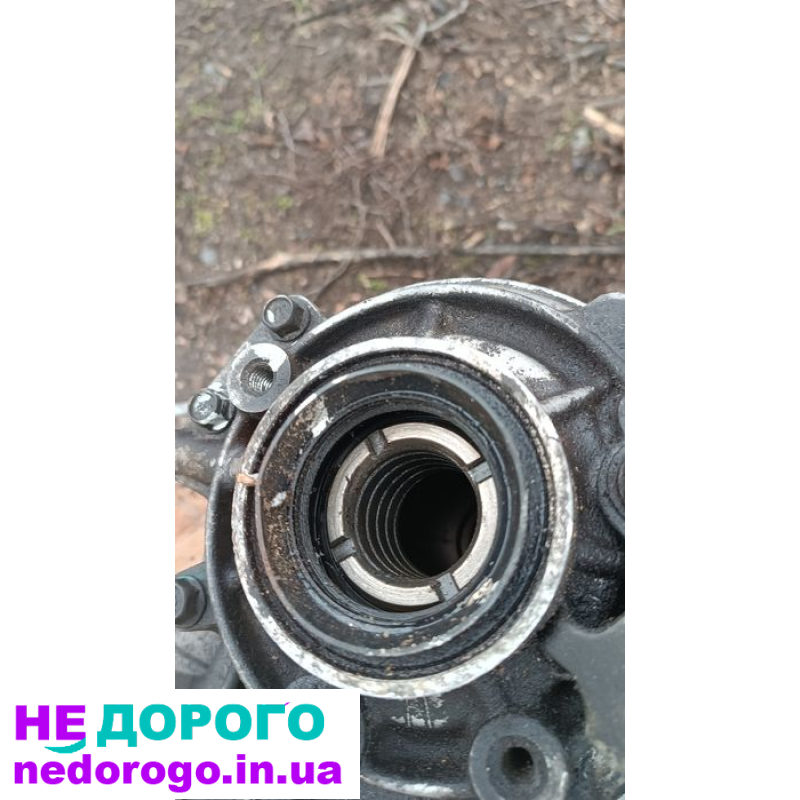 Роздатка 3200A067 Mitsubishi, модель - 3200A067, рік випуску - не вказано, об'єм двигуна - 2.0 літра, паливо - бензин.