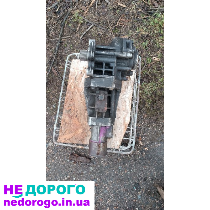 Роздатка 3200A067 Mitsubishi, модель - 3200A067, рік випуску - не вказано, об'єм двигуна - 2.0 літра, паливо - бензин.