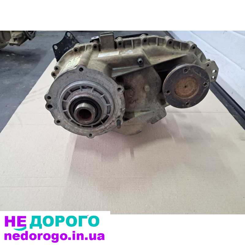 Роздатка 47300 3C200 Кіа Соренто 2002-2009 2.5 CRD. Рік випуску, об'єм двигуна 2.5 л, дизельне паливо.