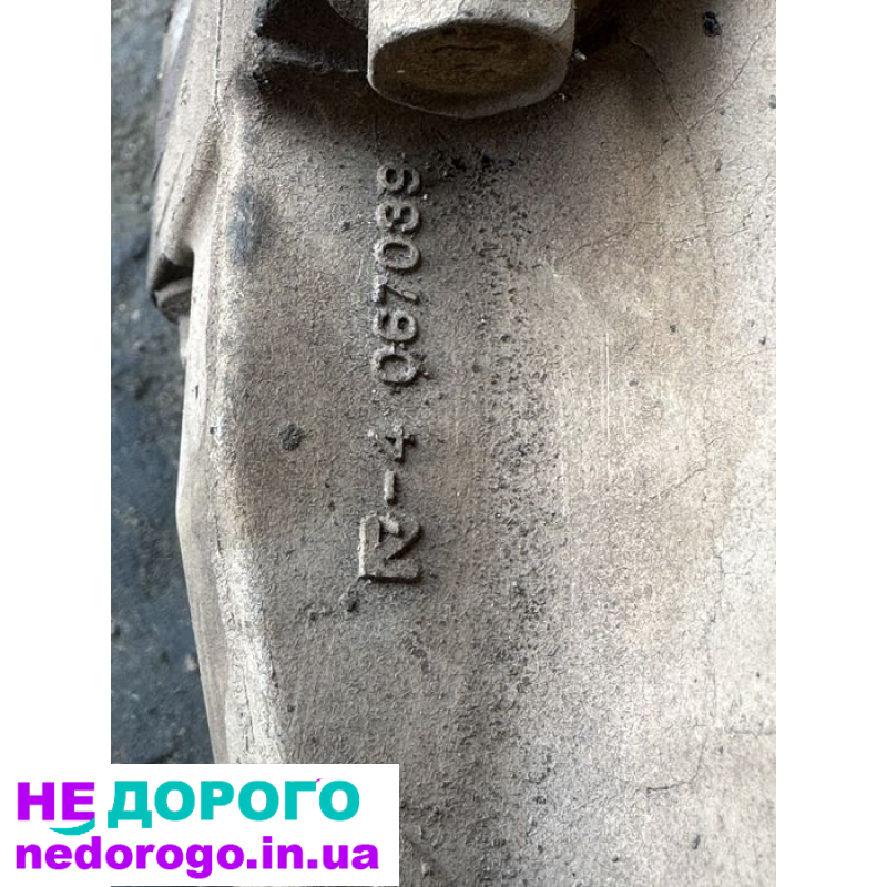 Редуктор коробки передач Mitsubishi Outlander 2.2 4N14 067039, 2014 рік, 2.2 л, дизель.
