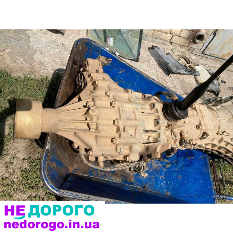 Роздатка-Редуктор Коробки РКПП Нісан Навара D22 2.5DI YD25 2002 2.5 л дизель.