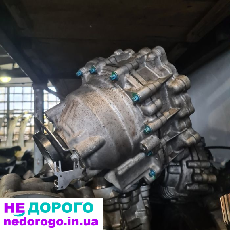 1. Роздатка Mercedes ML-163, 2001, 3.2 л бензин
2. Роздаточна коробка Mercedes ML-164, 2007, 3.5 л дизель
3. Мерседес МЛ-166, 2015, 3.0 л гібрид
