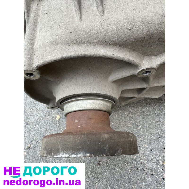 Агрегат: Роздаточна коробка
Модель: Audi Q7 4L
Рік випуску: 2005-2015
Об'єм двигуна: 3.0-6.0 л
Паливо: бензин/дизель.